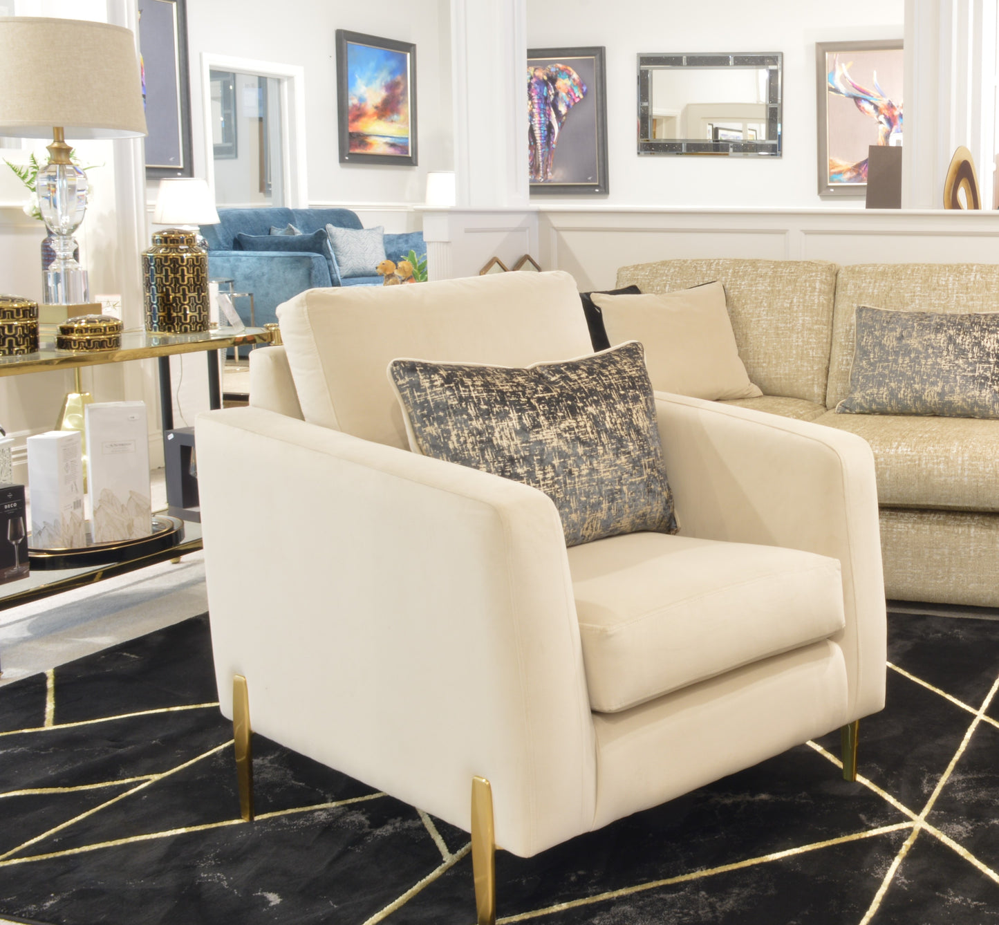 San Remo Corner Unit