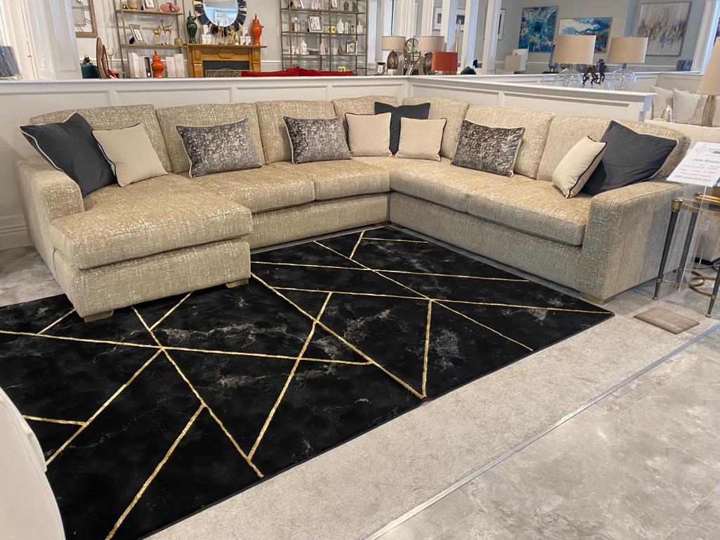 San Remo Corner Unit