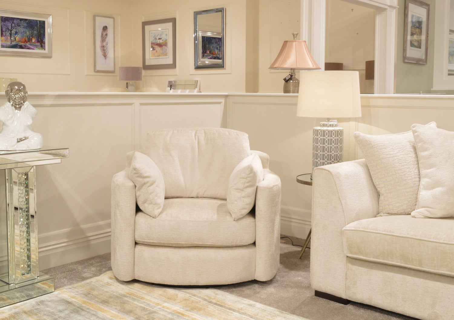 Accent Chairs